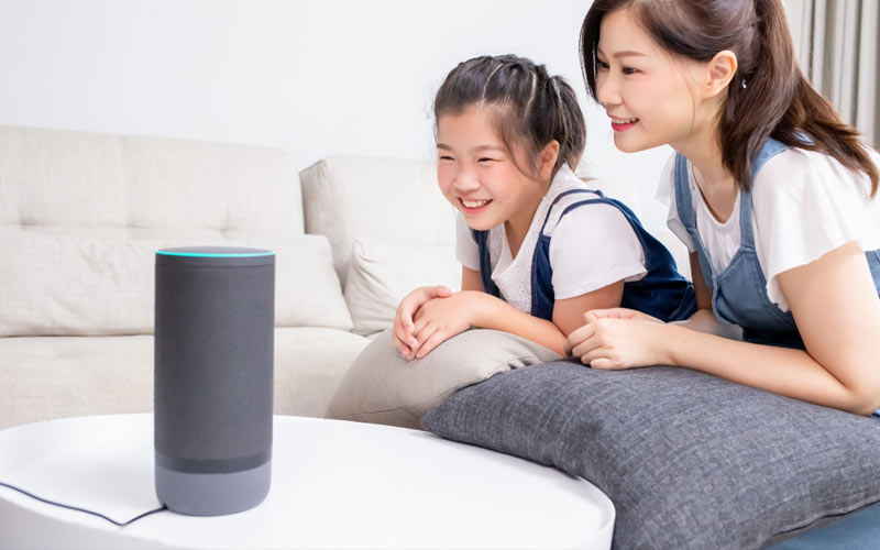 Accents in the world of SIRI and ALEXA Home-search-device